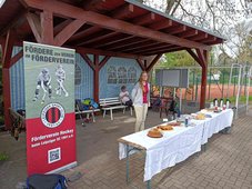 LSC Hockey Förderverein Saisonauftakt 2024, Anhockeln, Kuchenbuffet